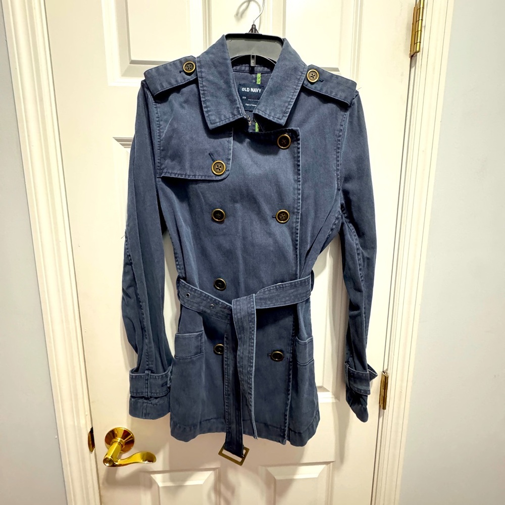 Old navy size large 100% cotton double breasted blue jacket